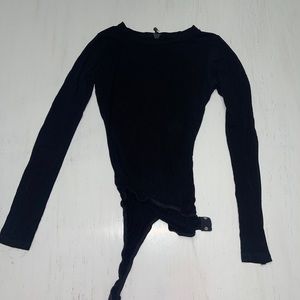 Basic black long sleeve body suit🔥